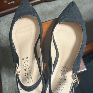 Journey black low heel shoes. Size 6.5.